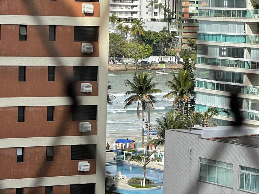 Lindo Apartamento A 50 Metros Da Praia غوارويا المظهر الخارجي الصورة