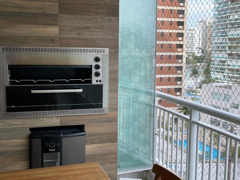 Lindo Apartamento A 50 Metros Da Praia غوارويا المظهر الخارجي الصورة
