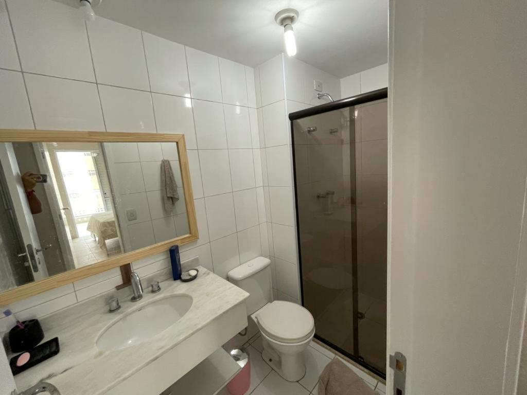 Lindo Apartamento A 50 Metros Da Praia غوارويا المظهر الخارجي الصورة