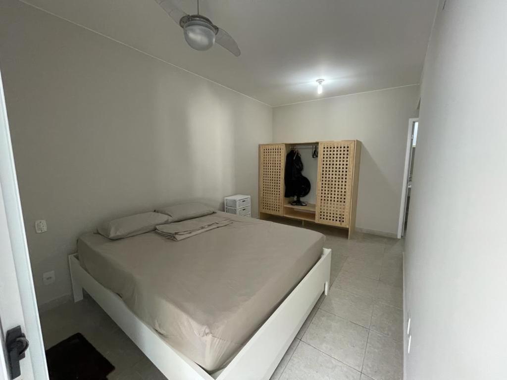 Lindo Apartamento A 50 Metros Da Praia غوارويا المظهر الخارجي الصورة