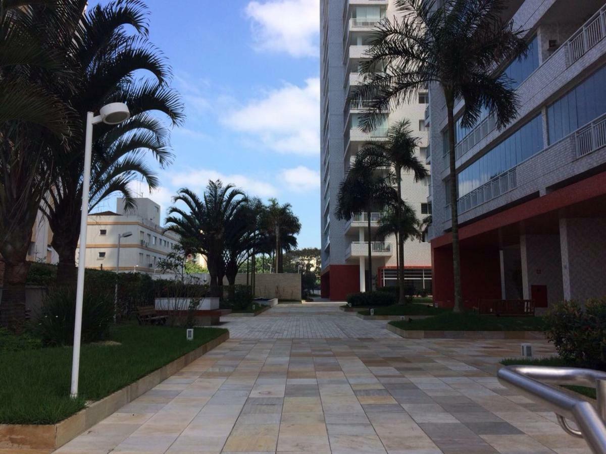 Lindo Apartamento A 50 Metros Da Praia غوارويا المظهر الخارجي الصورة